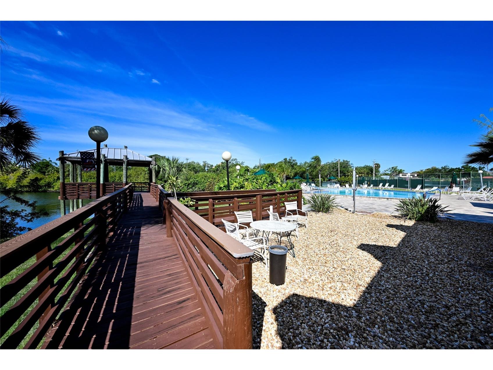1317 57th Street W Bradenton FL 34209 - MEADOWCROFT A4695371 image10