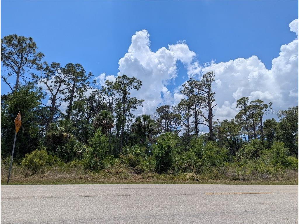 1317 Biscayne Drive Port Charlotte FL 33953 D6142021 image1