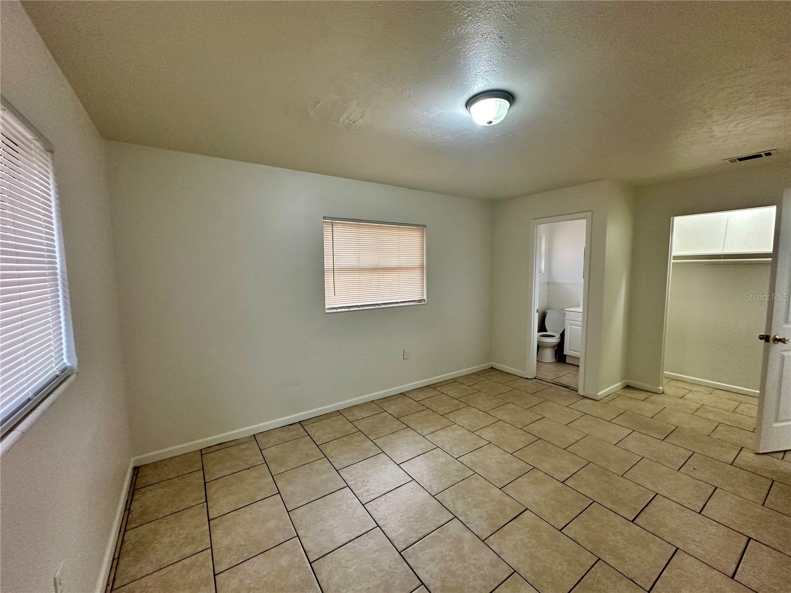 1317 Cambridge Drive Leesburg FL 34748 O6405665 image9