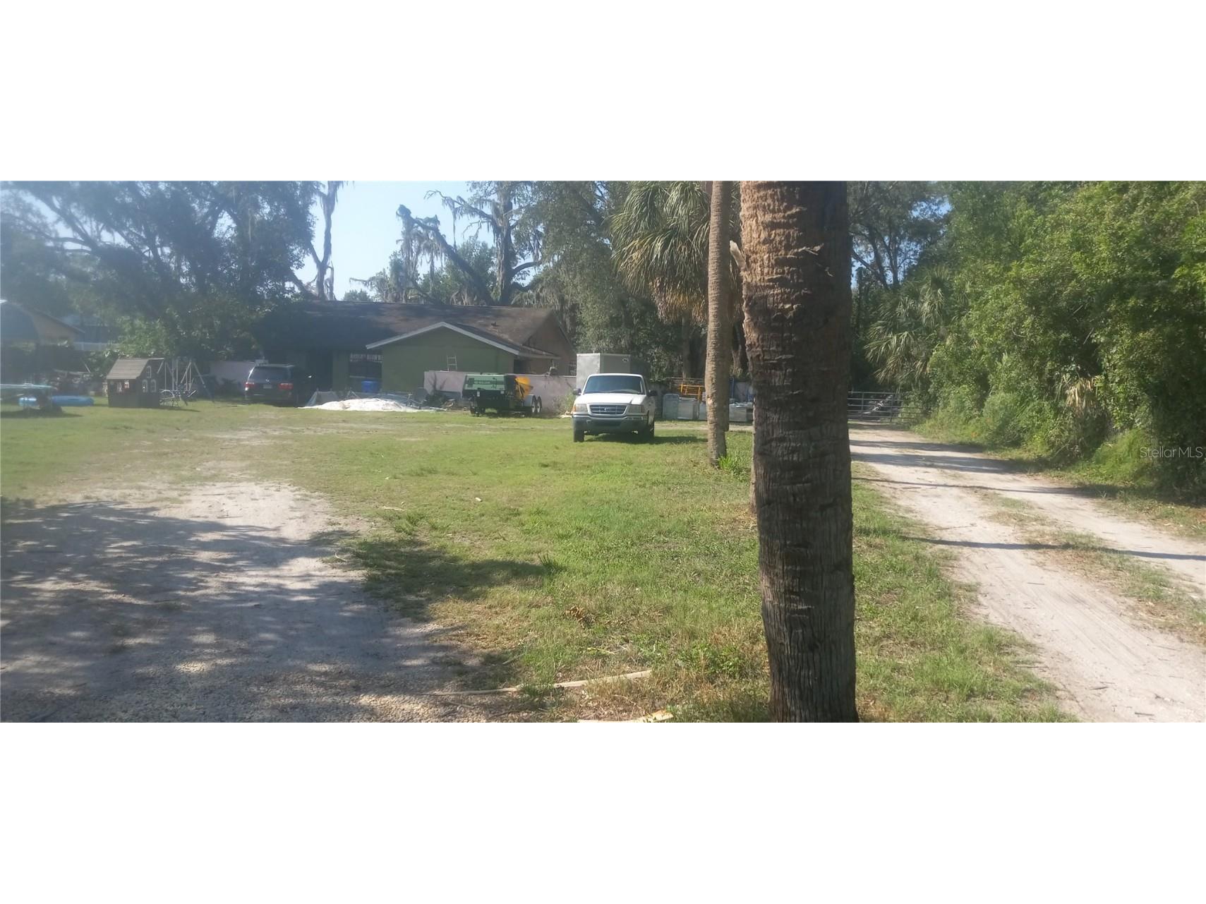 1317 E 149th Avenue Lutz FL 33549 A4569896 image1