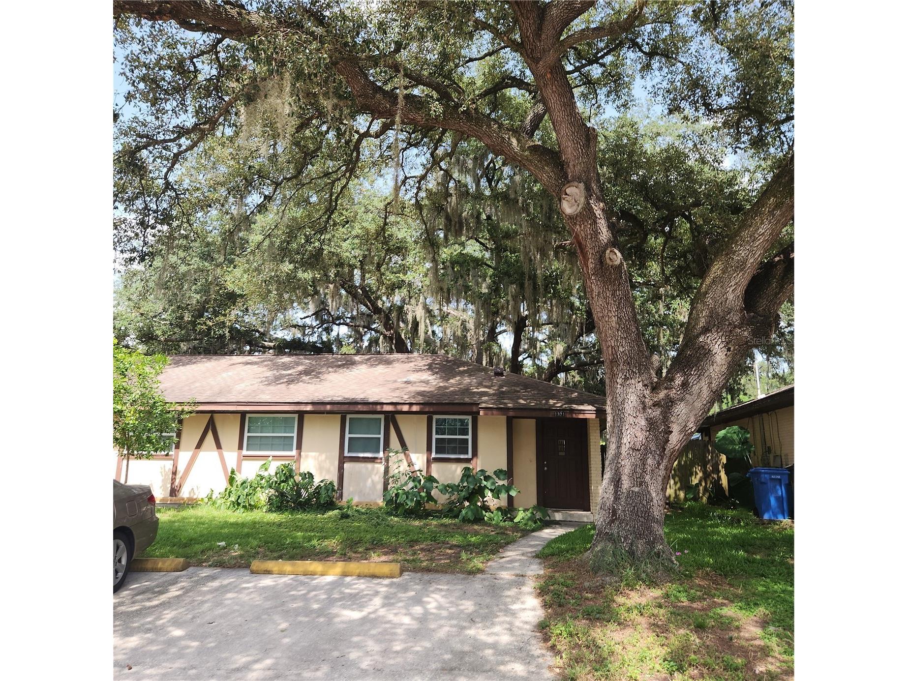 1317 Eagleview Drive Brandon FL 33510 TB8529022 image1