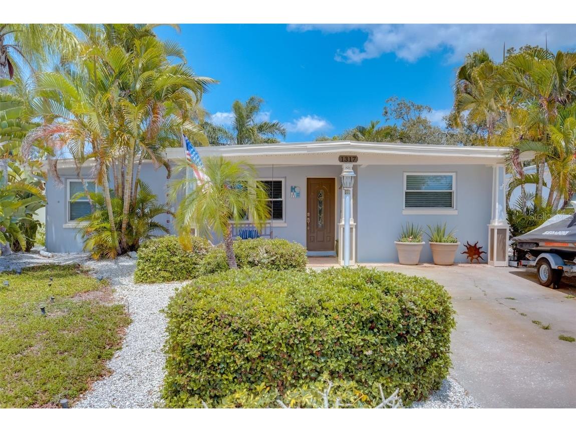 1317 Illinois Avenue Palm Harbor FL 34683 TB8311533 image1