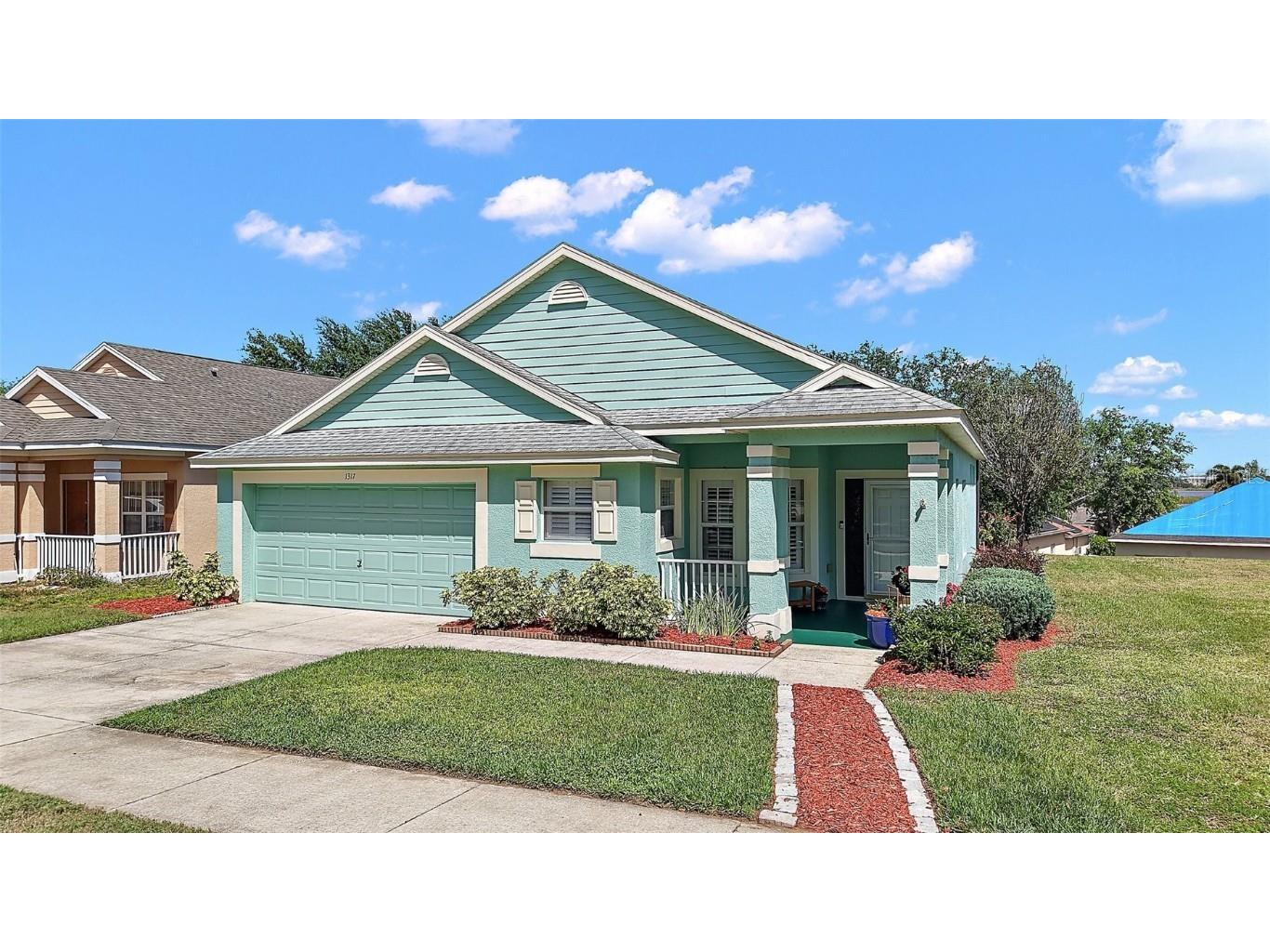 1317 Longville Circle Tavares FL 32778 - LAKE SAUNDERS G5094849 image1