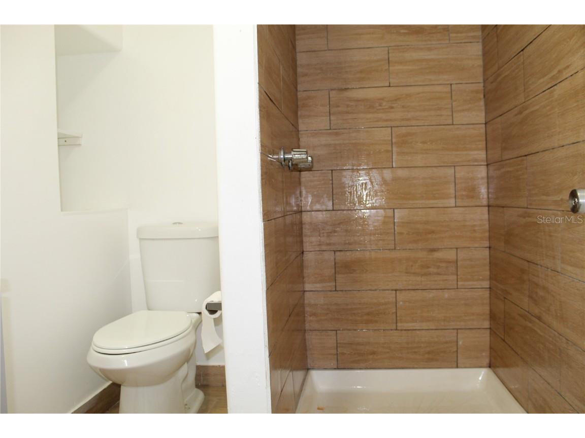 1317 Main Street Leesburg FL 34748 G5102457 image21