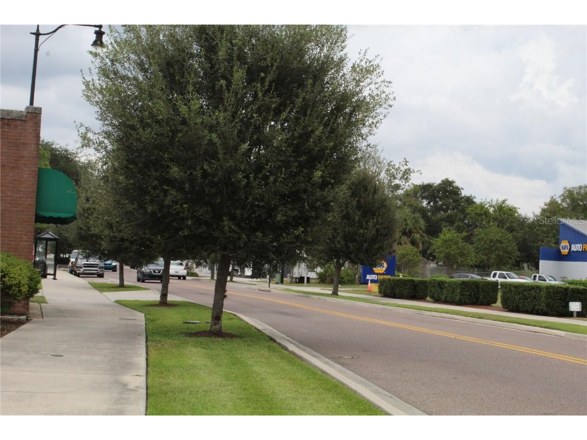 1317 Main Street Leesburg FL 34748 G5102457 image62