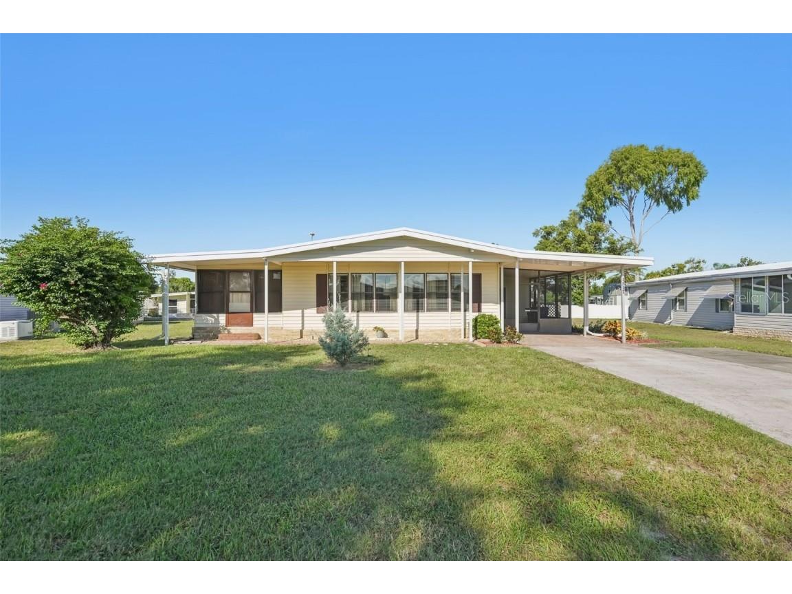 1317 Mohawk Circle Tavares FL 32778 - Lake Frances G5102261 image1