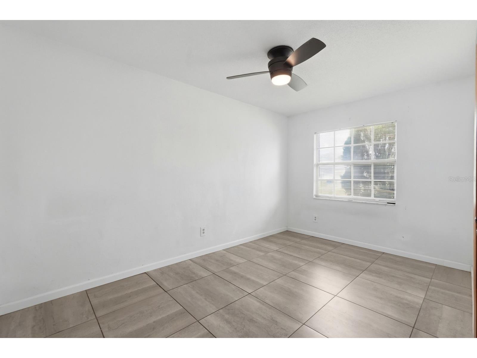 1317 N Shangri La Drive Daytona Beach FL 32119 V4947749 image23