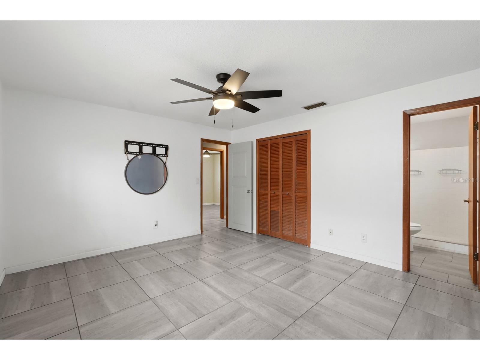 1317 N Shangri La Drive Daytona Beach FL 32119 V4947749 image26