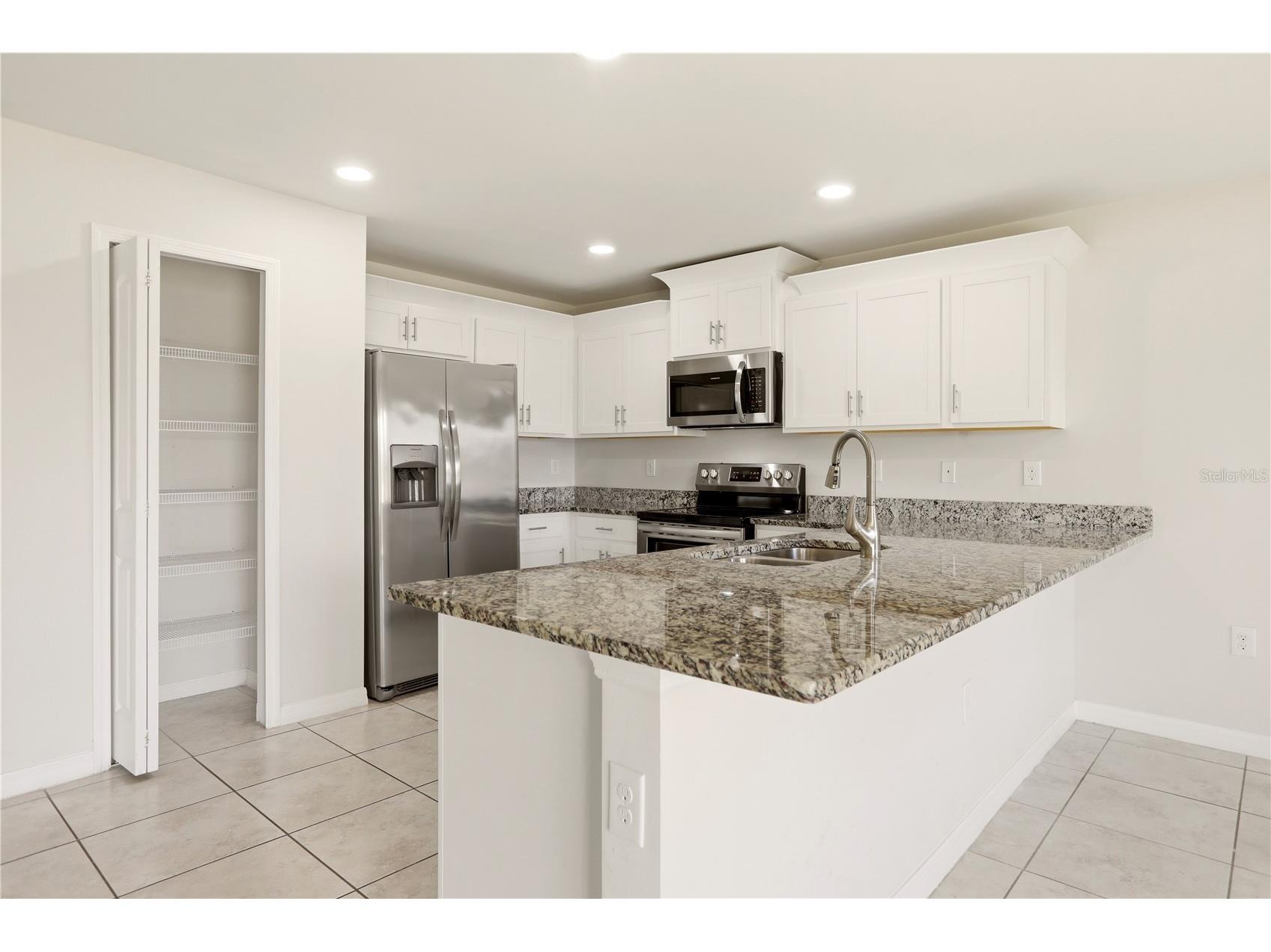1317 NE 2nd Avenue Cape Coral FL 33909 D6146721 image7