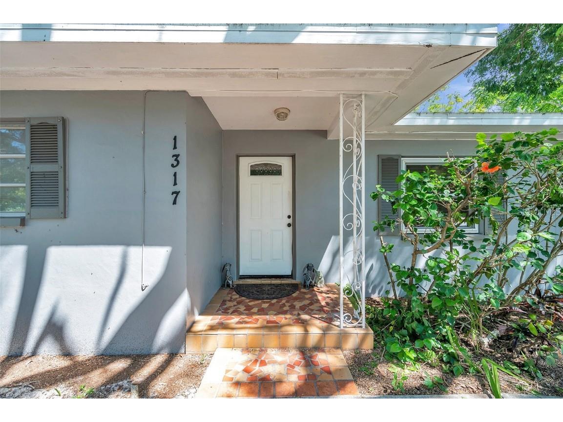 1317 S Betty Lane Clearwater FL 33756 U8213418 image1