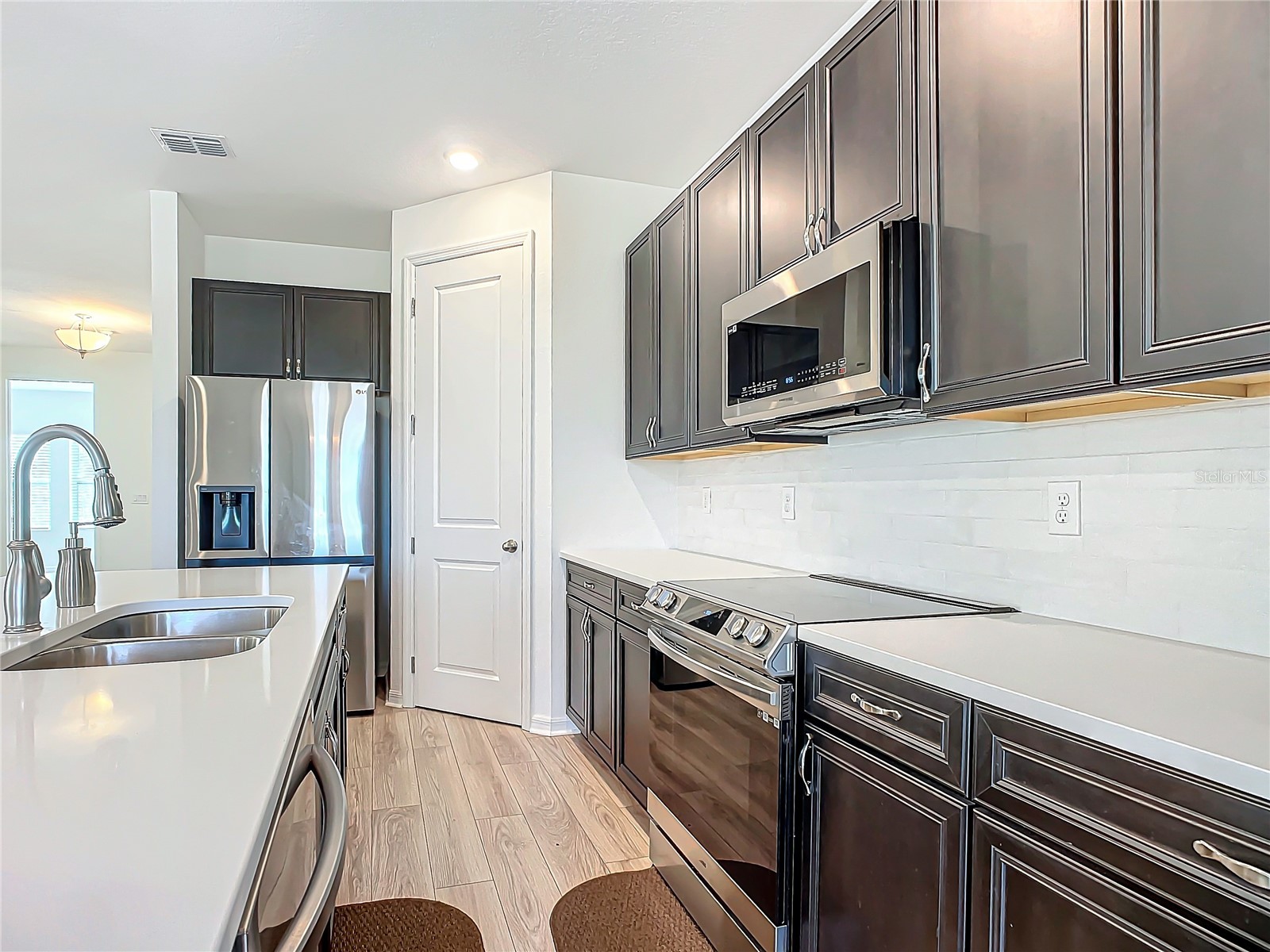 1317 Sterling Pointe Drive Deltona FL 32725 O6378787 image9