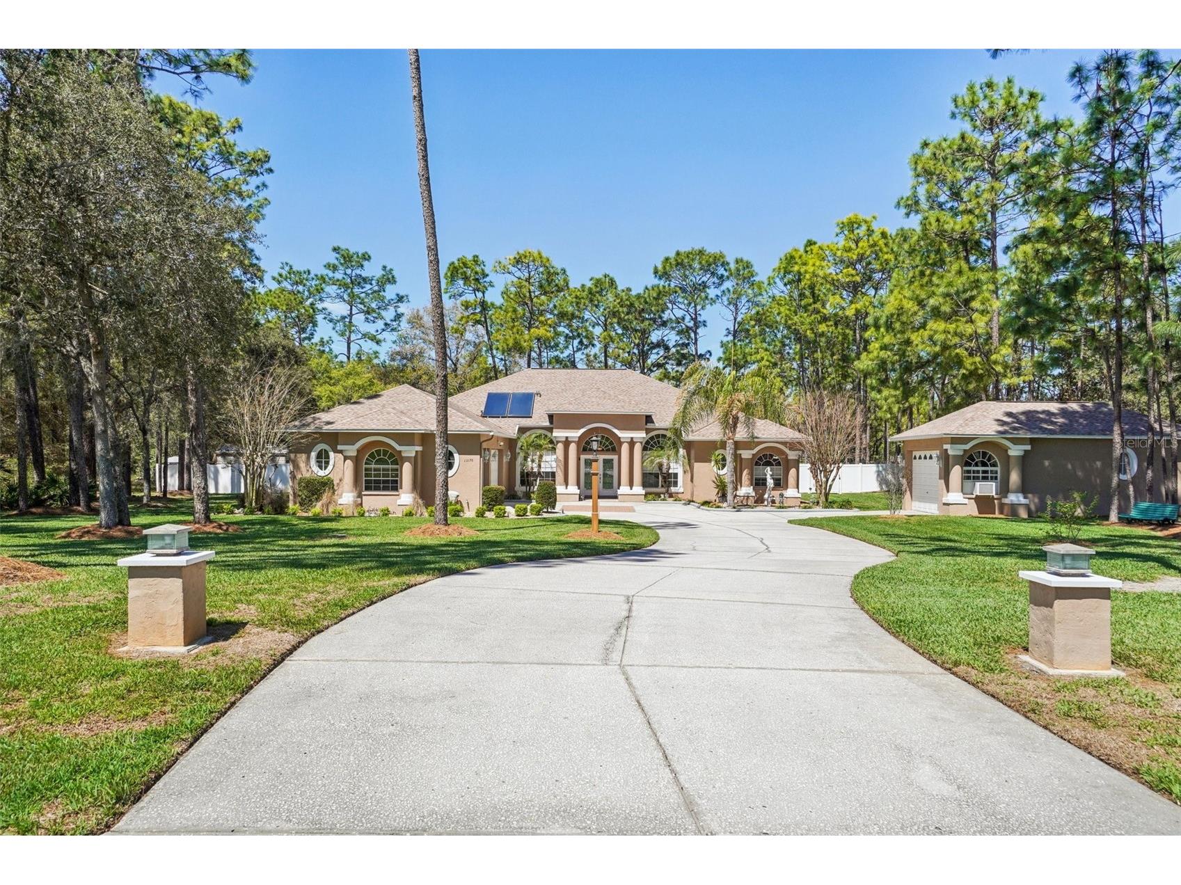 13176 Cooper Road Spring Hill FL 34609 A4686427 image1