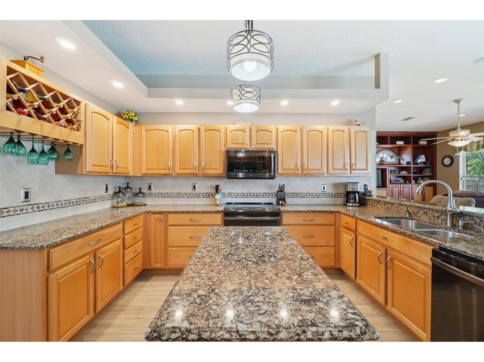 13176 Cooper Road Spring Hill FL 34609 A4686427 image10