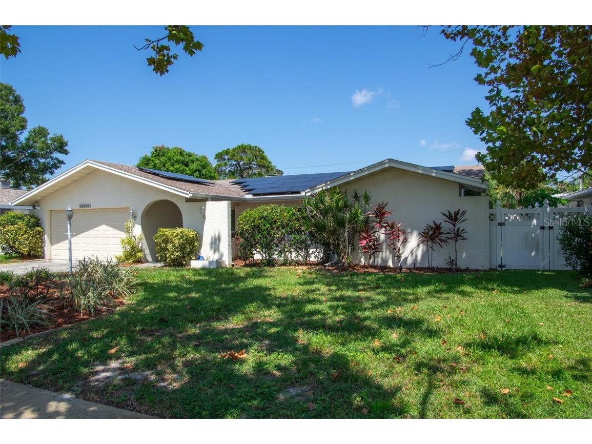 13179 Dorchester Drive Seminole FL 33776 U8218612 image1