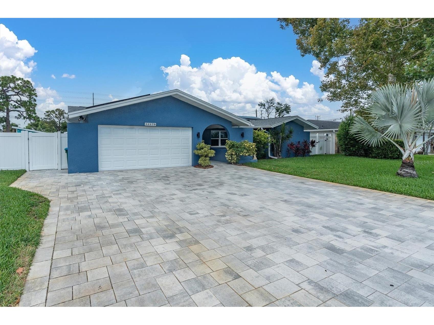 13179 Dorchester Drive Seminole FL 33776 TB8528413 image1