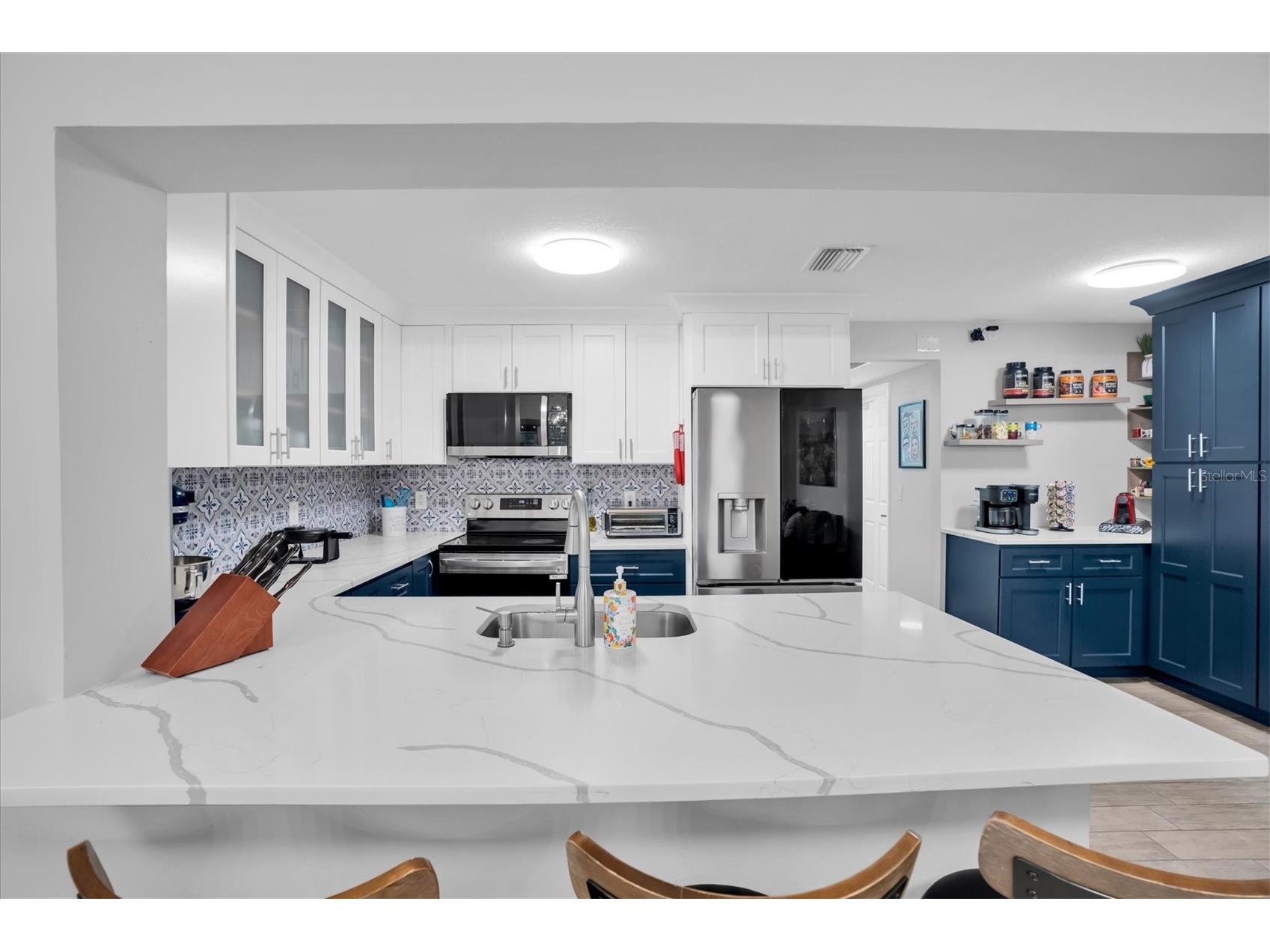 13179 Dorchester Drive Seminole FL 33776 TB8528413 image13