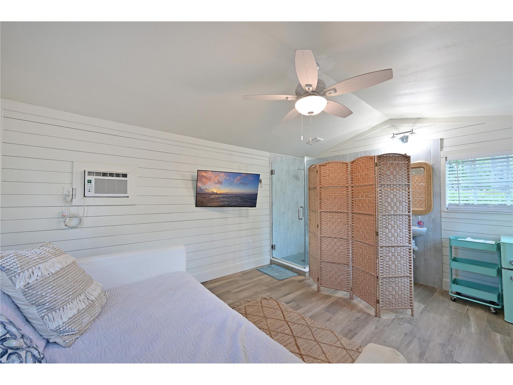 1318 6th Street W Palmetto FL 34221 A4699386 image25