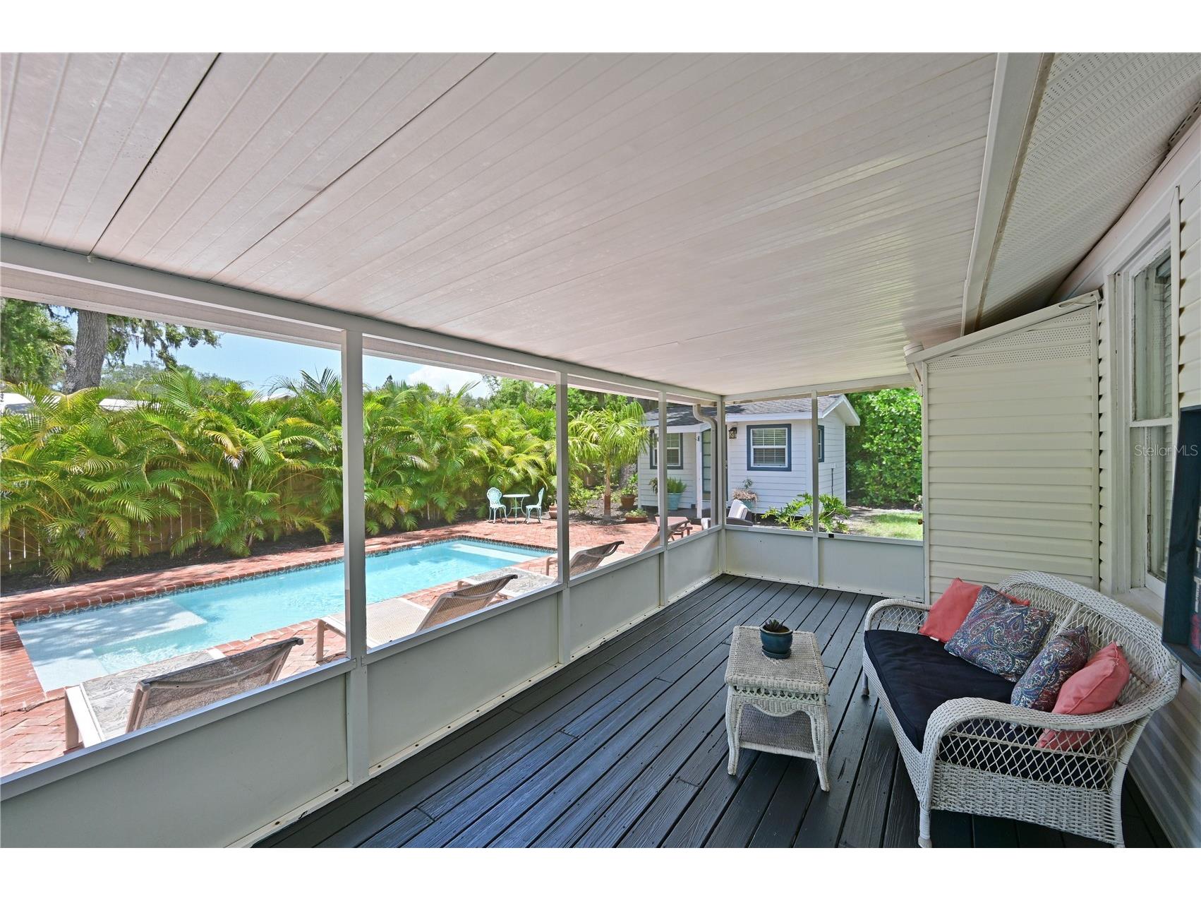 1318 6th Street W Palmetto FL 34221 A4699386 image7