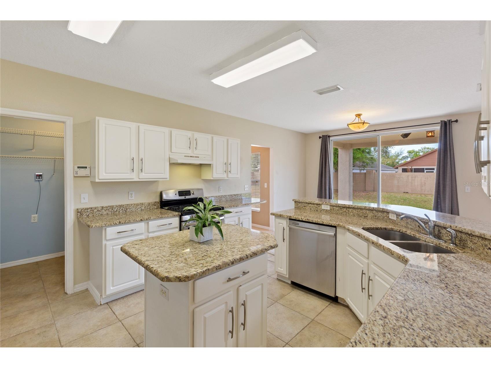 1318 Hatcher Loop Drive Brandon FL 33511 TB8494584 image9