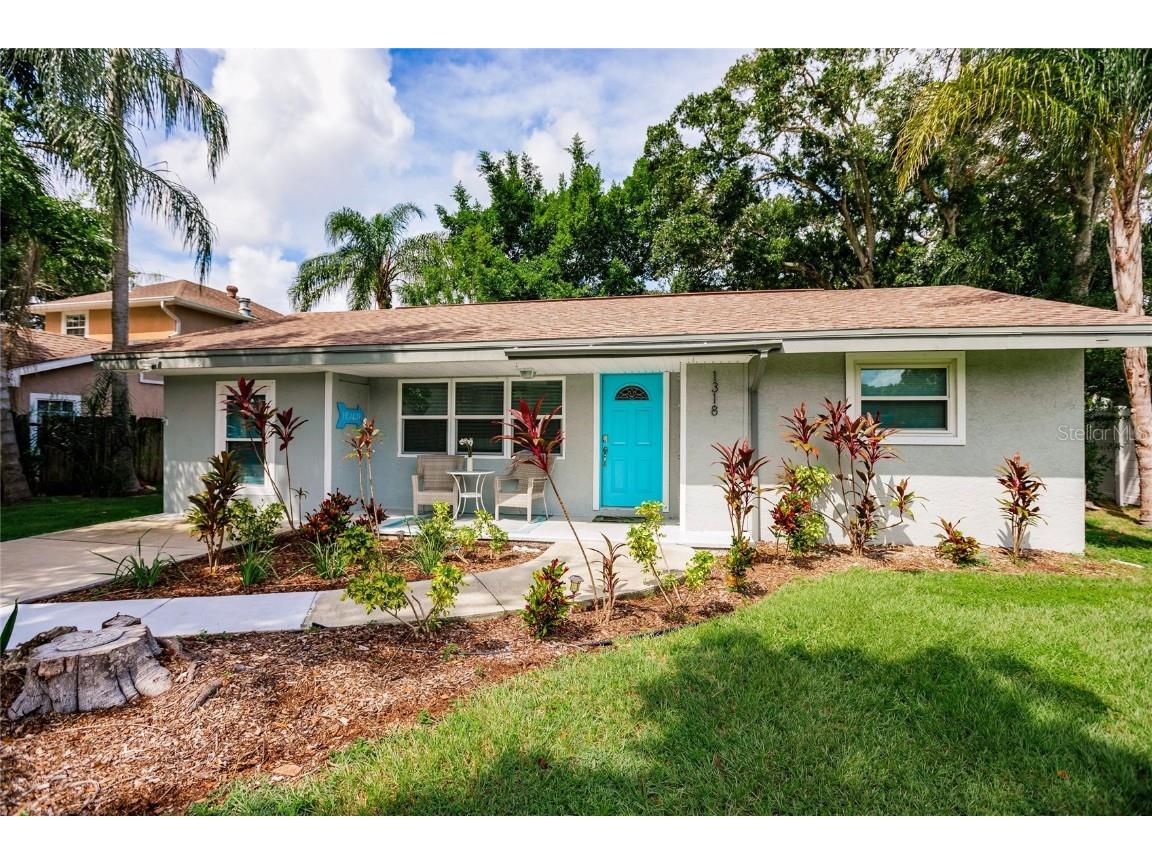 1318 Loma Linda Court Sarasota FL 34239 A4622538 image1