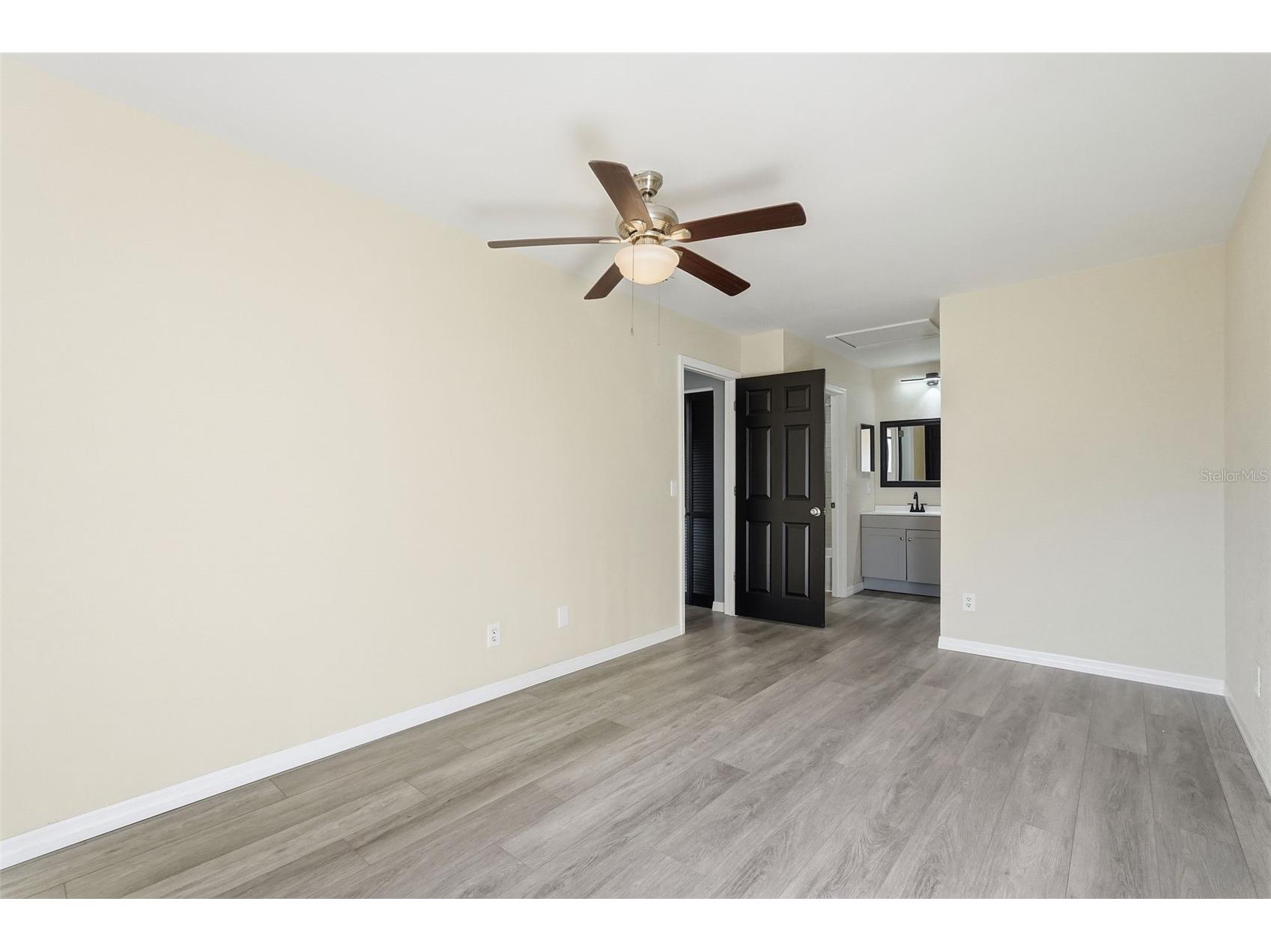 1318 Mountainview Tampa FL 33612 TB8474057 image14