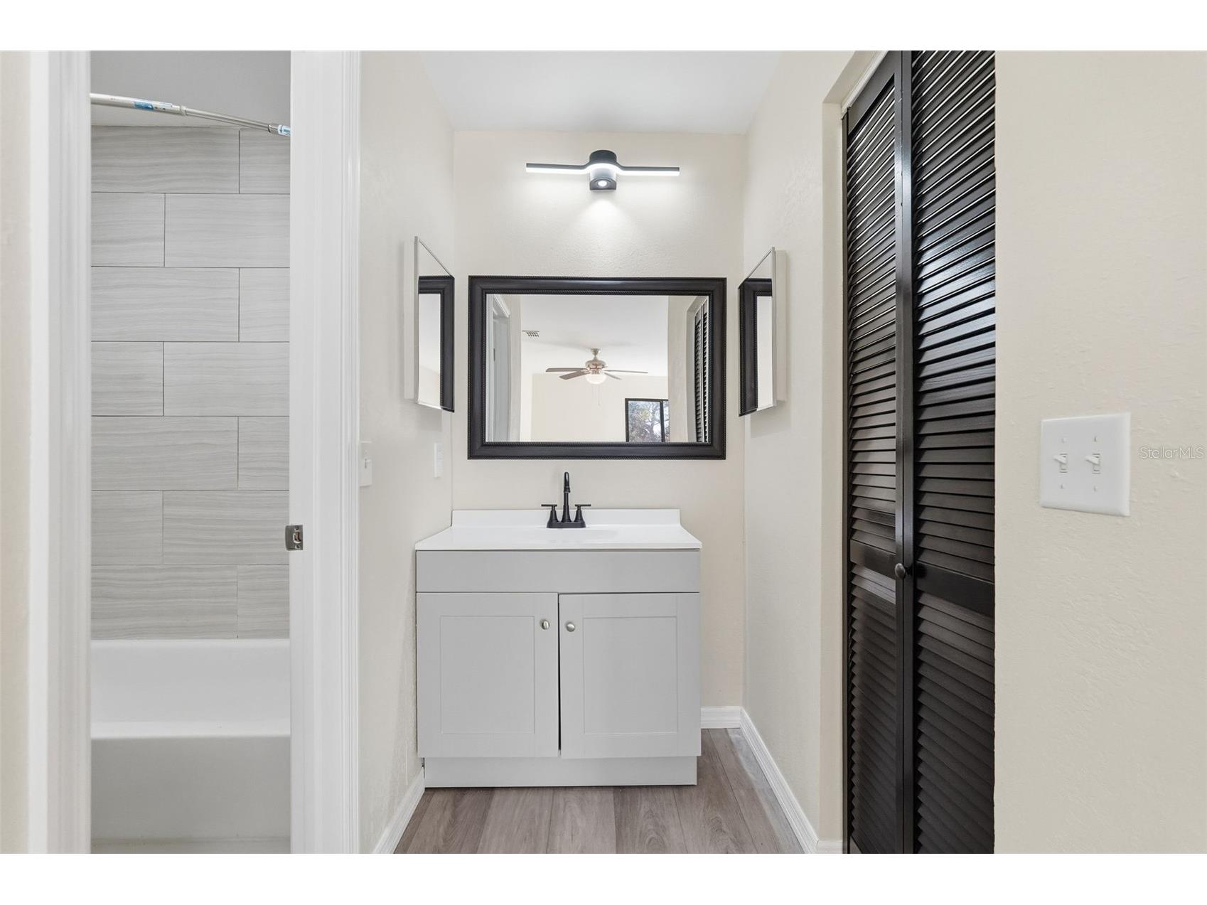 1318 Mountainview Tampa FL 33612 TB8474057 image15