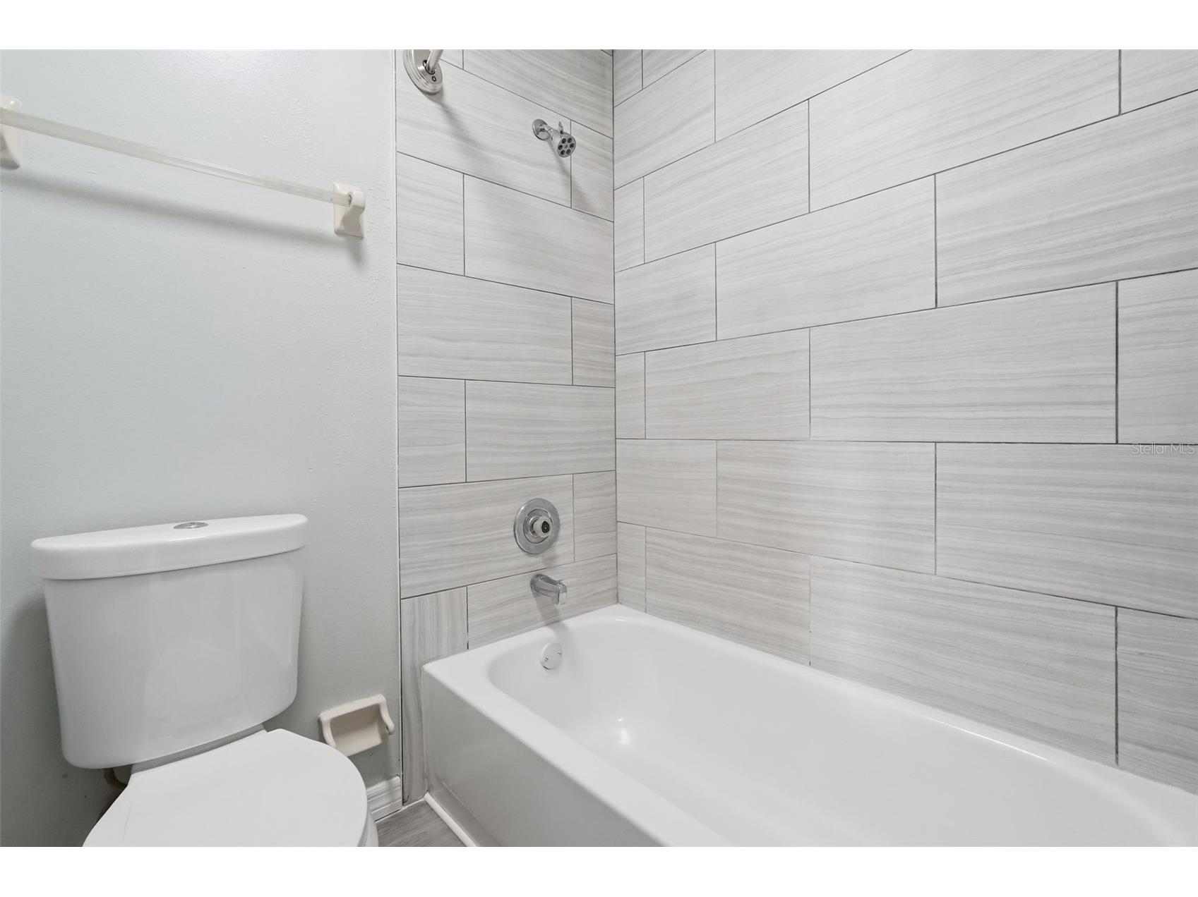 1318 Mountainview Tampa FL 33612 TB8474057 image17
