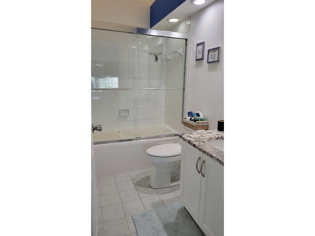 1318 Perico Point Circle Bradenton FL 34209 - LAKE 8 A4610766 image14