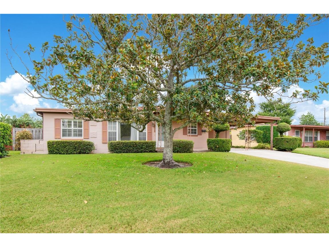 1318 Roscomare Avenue Orlando FL 32806 O6322277 image1