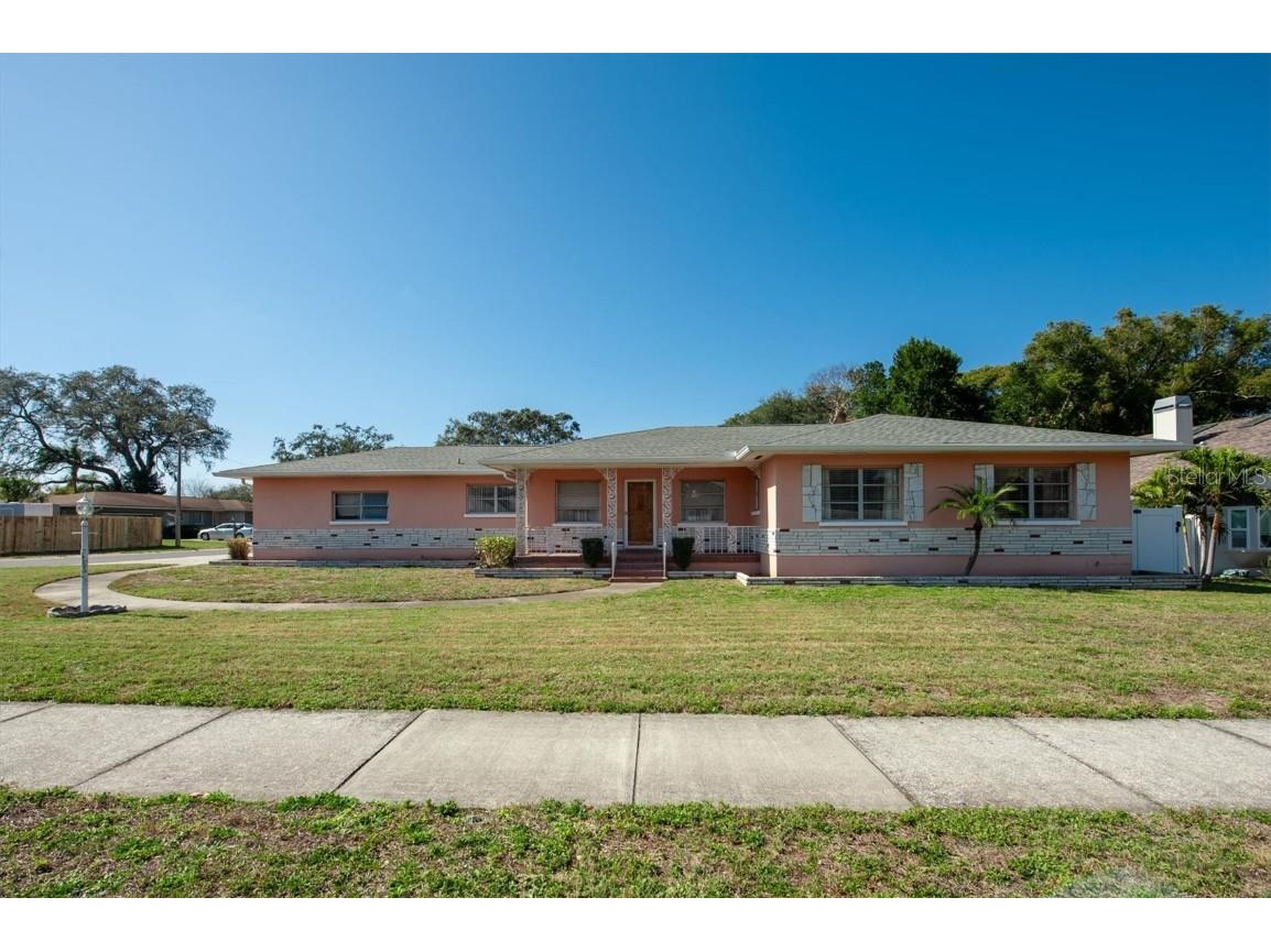 1318 S Keene Road Clearwater FL 33756 U8228995 image1