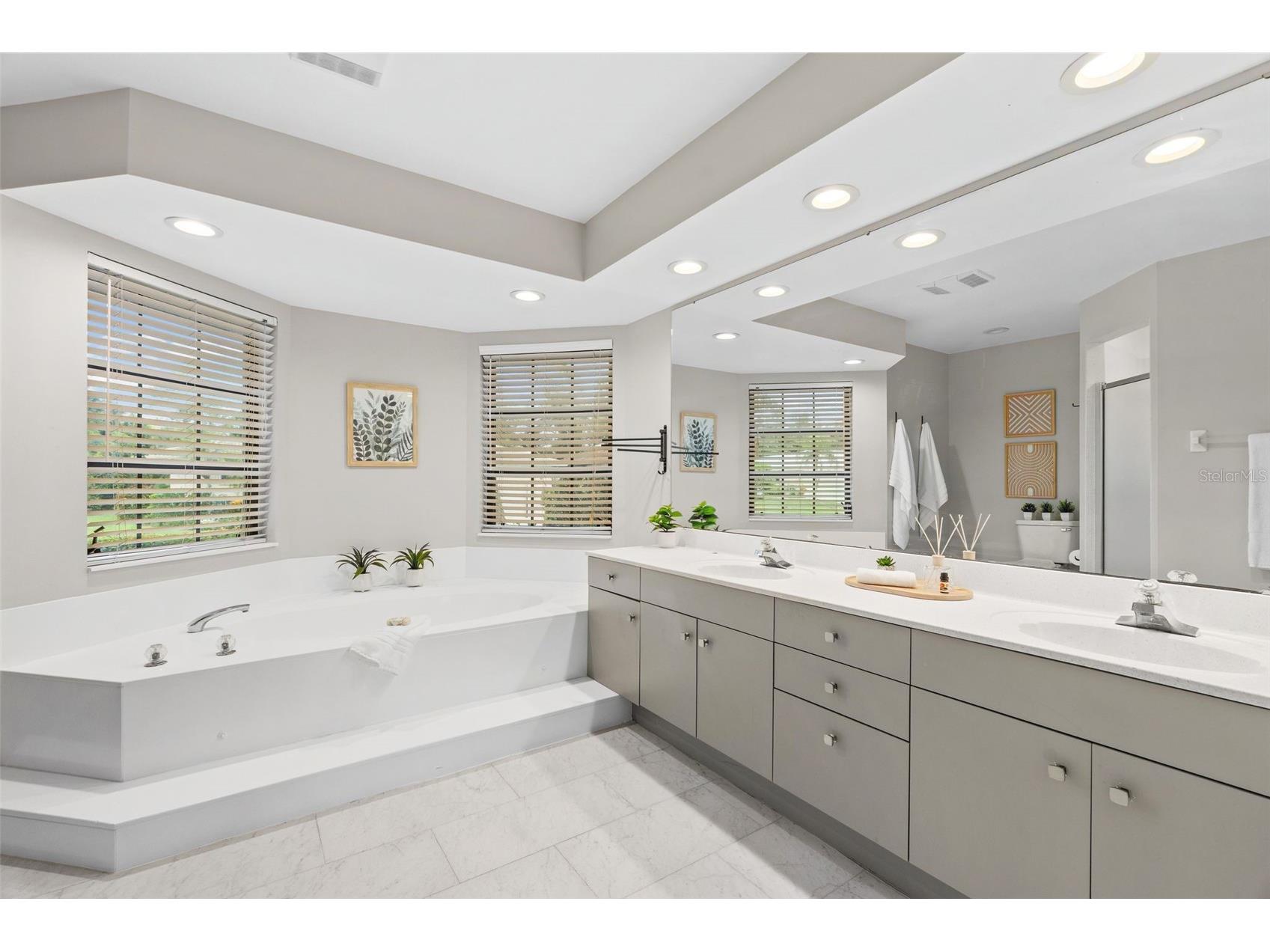 1318 Vermeer Drive Nokomis FL 34275 A4698675 image38
