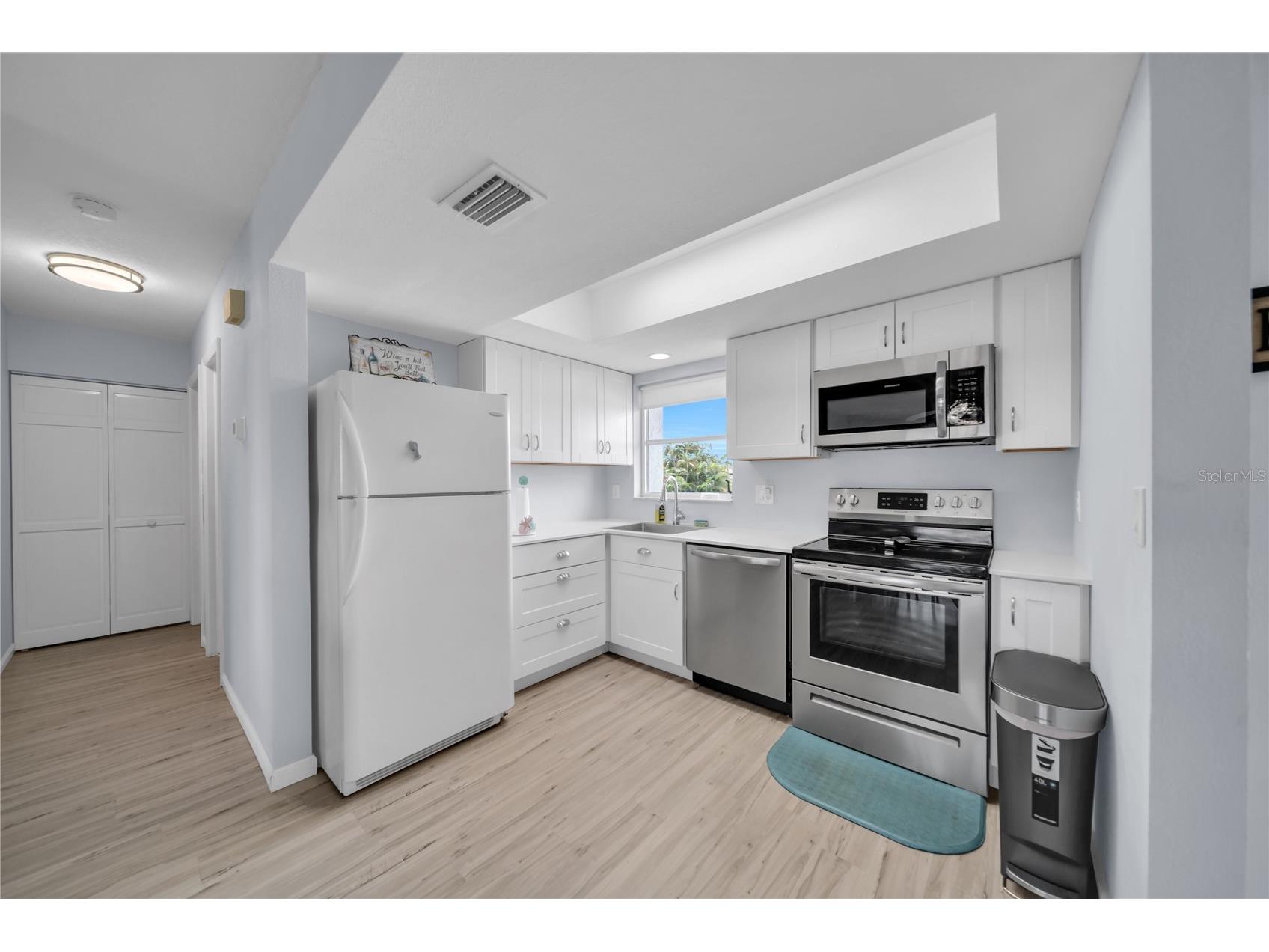 1318 Wesley Drive #124B Punta Gorda FL 33950 A4690020 image4