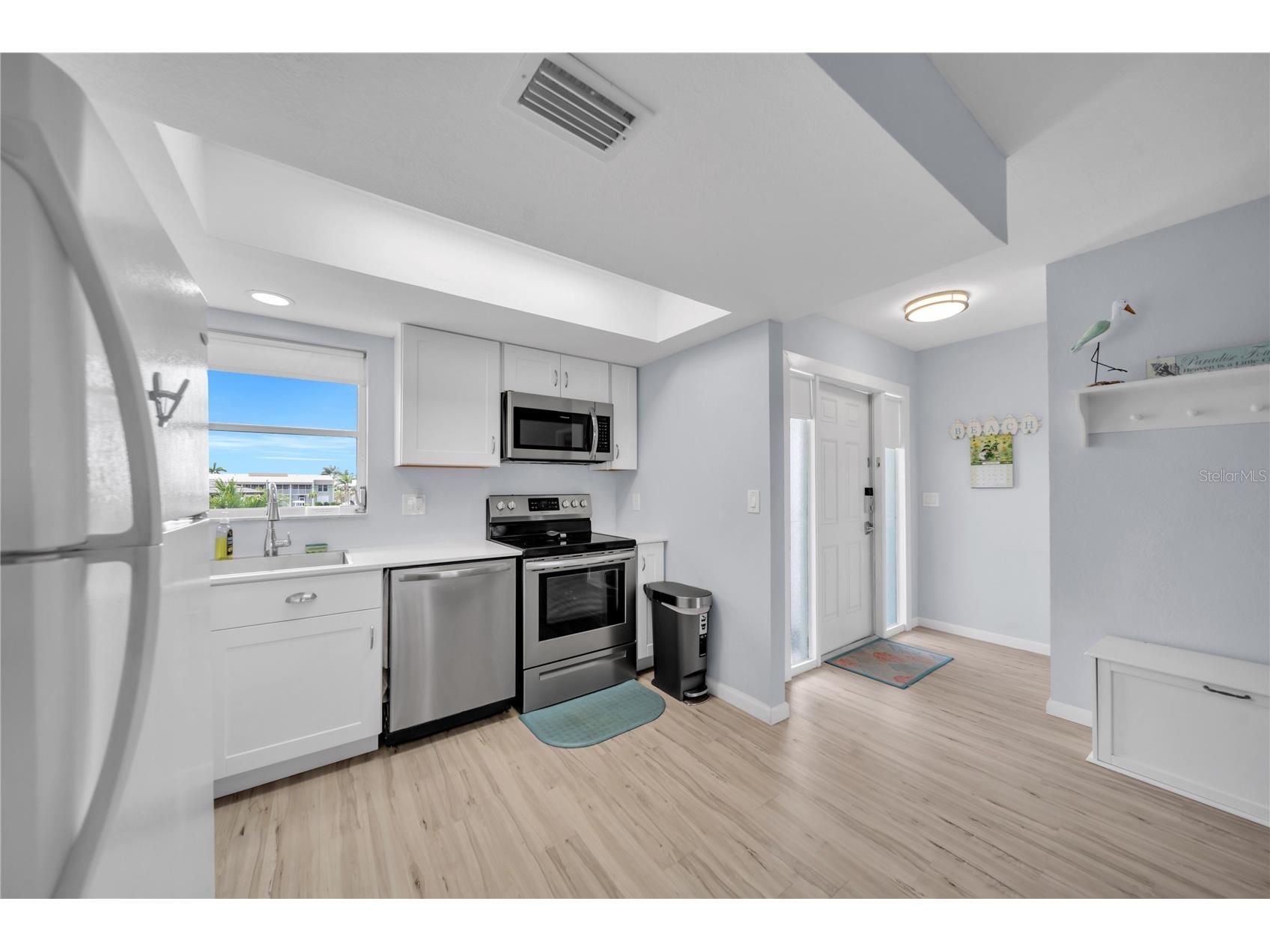 1318 Wesley Drive #124B Punta Gorda FL 33950 A4690020 image6