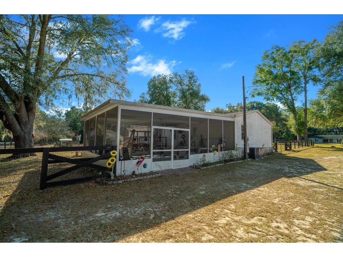 13181 NE 39th Terrace Anthony FL 32617 OM717418 image27