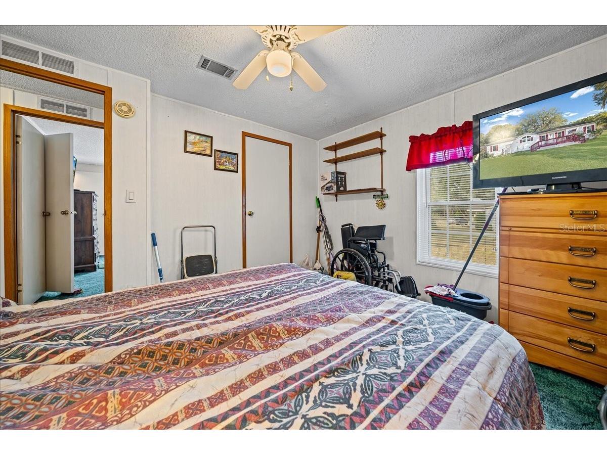 13181 NE 39th Terrace Anthony FL 32617 OM717418 image57