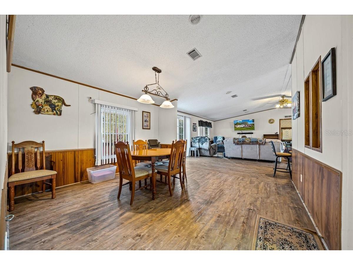 13181 NE 39th Terrace Anthony FL 32617 OM717418 image59