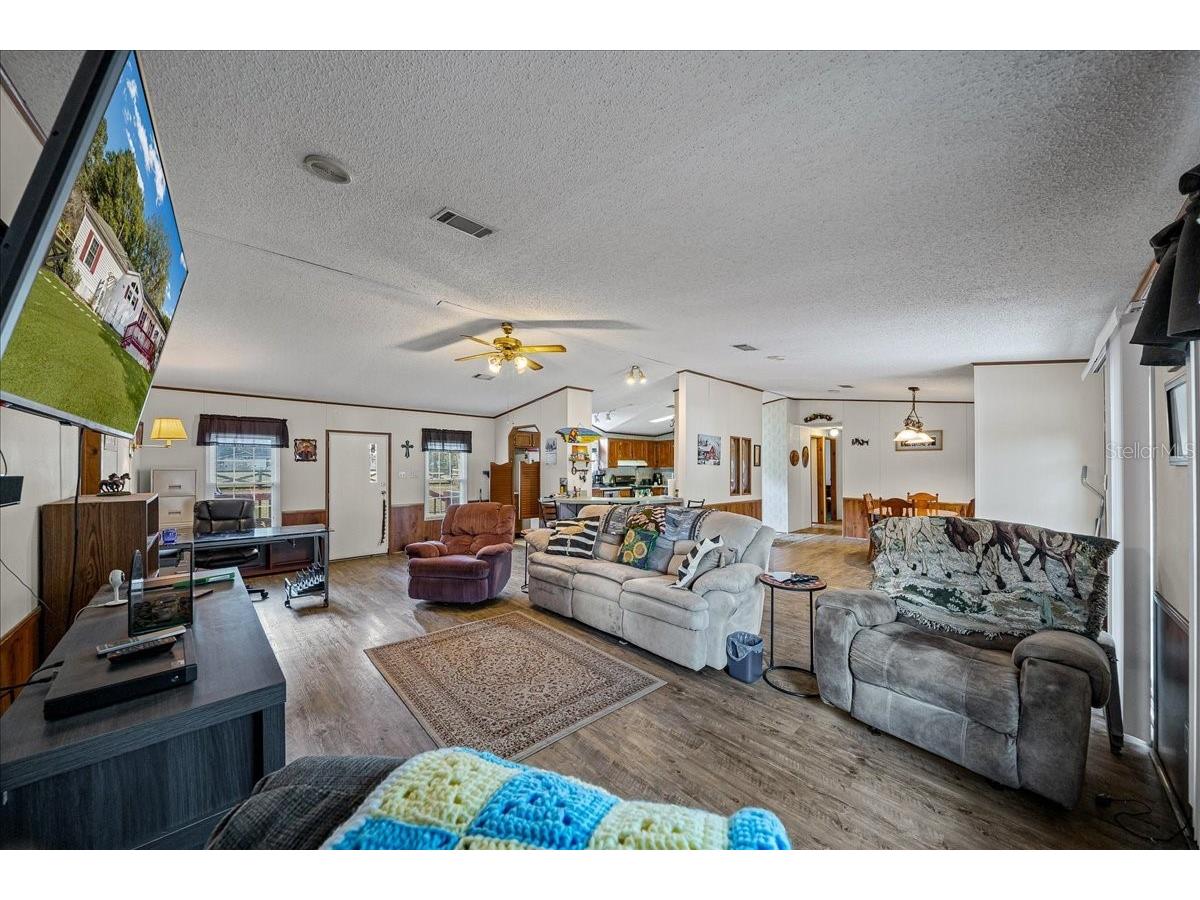 13181 NE 39th Terrace Anthony FL 32617 OM717418 image68