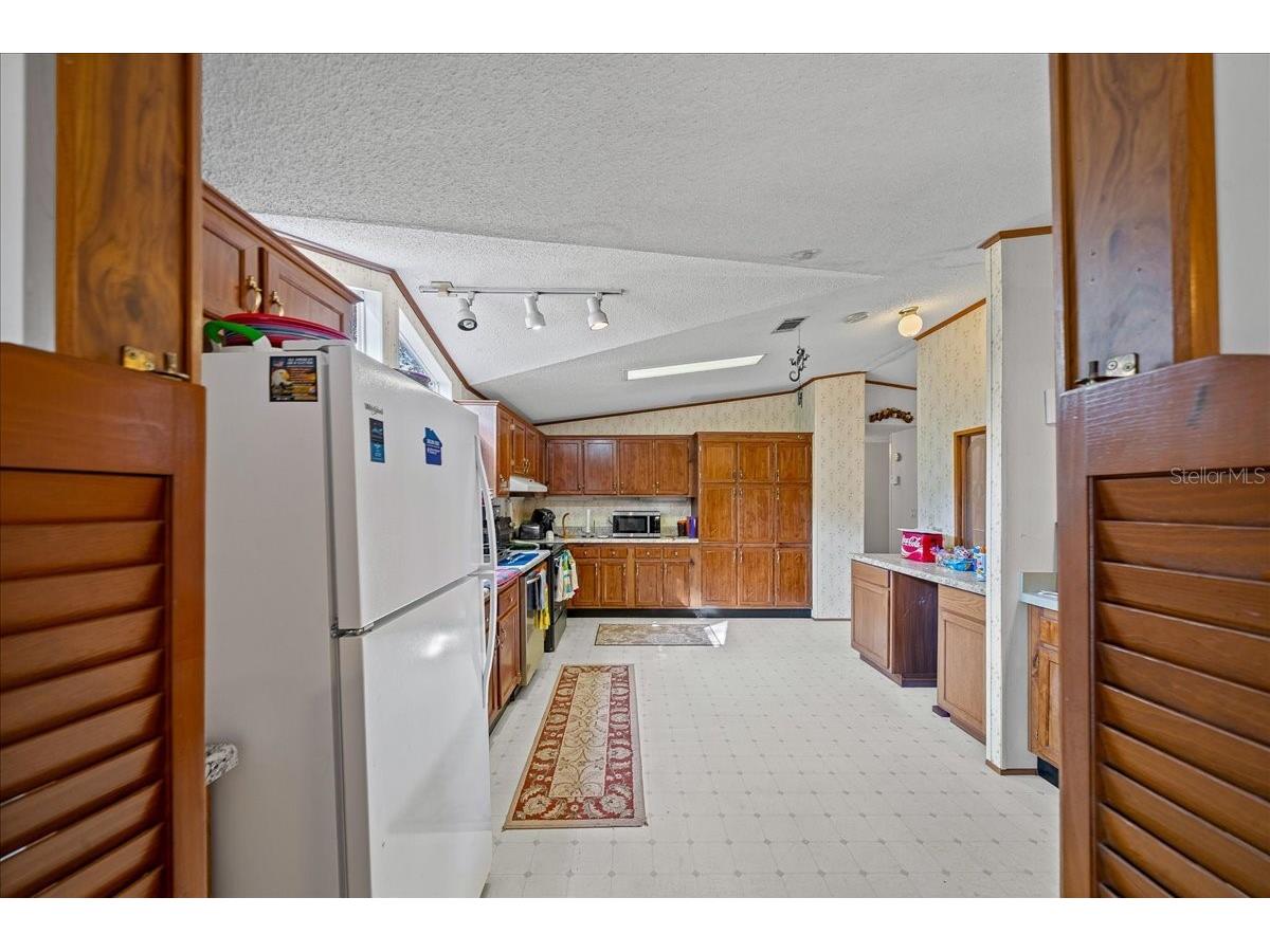 13181 NE 39th Terrace Anthony FL 32617 OM717418 image69