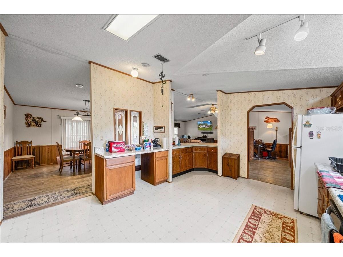 13181 NE 39th Terrace Anthony FL 32617 OM717418 image72