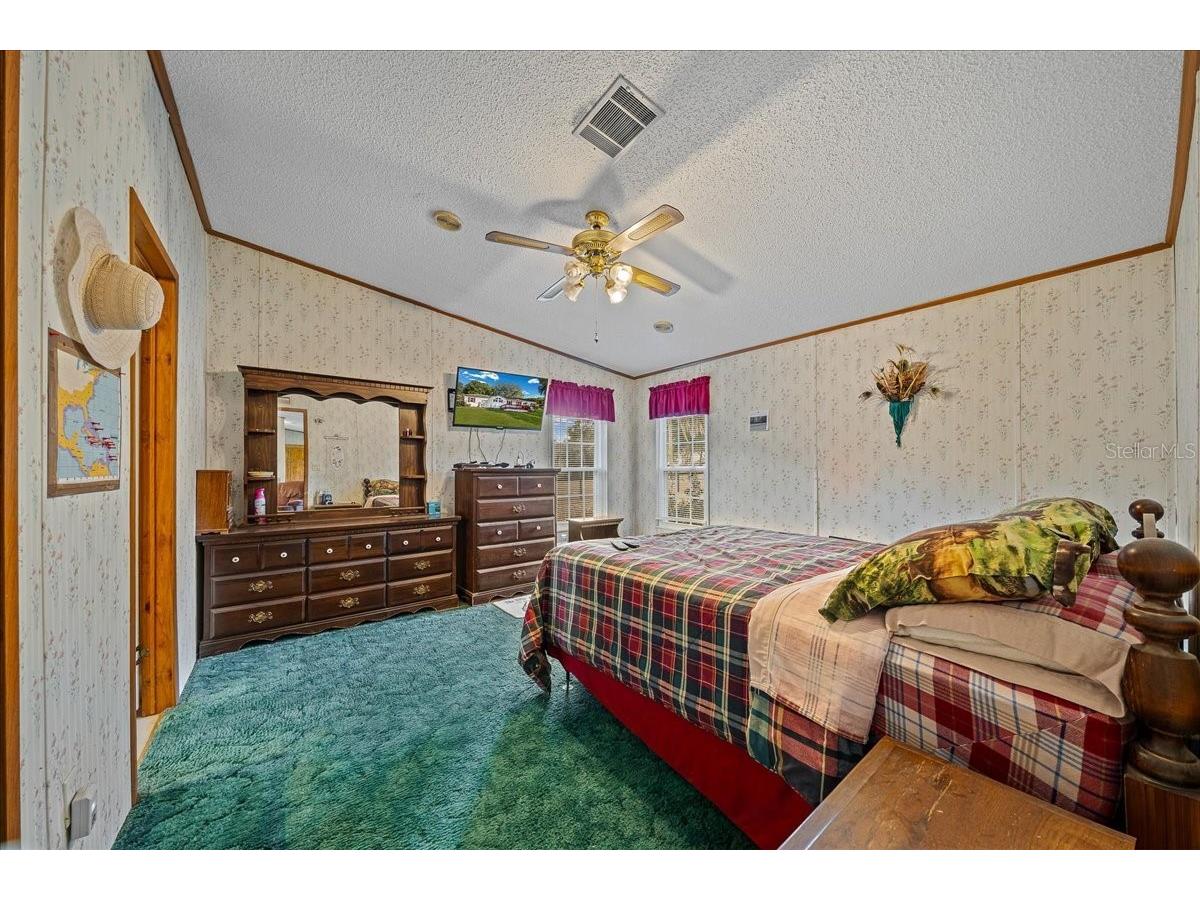 13181 NE 39th Terrace Anthony FL 32617 OM717418 image74