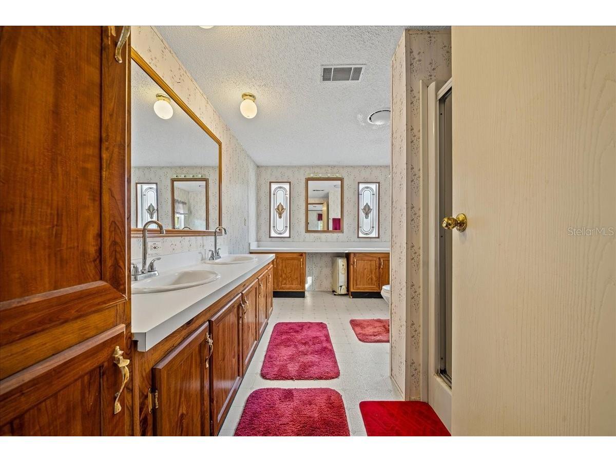 13181 NE 39th Terrace Anthony FL 32617 OM717418 image77
