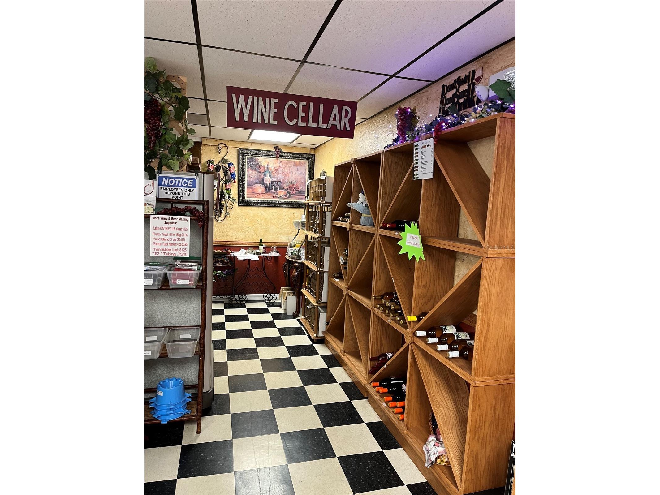 13185 Spring Hill Drive Spring Hill FL 34609 W7884620 image1