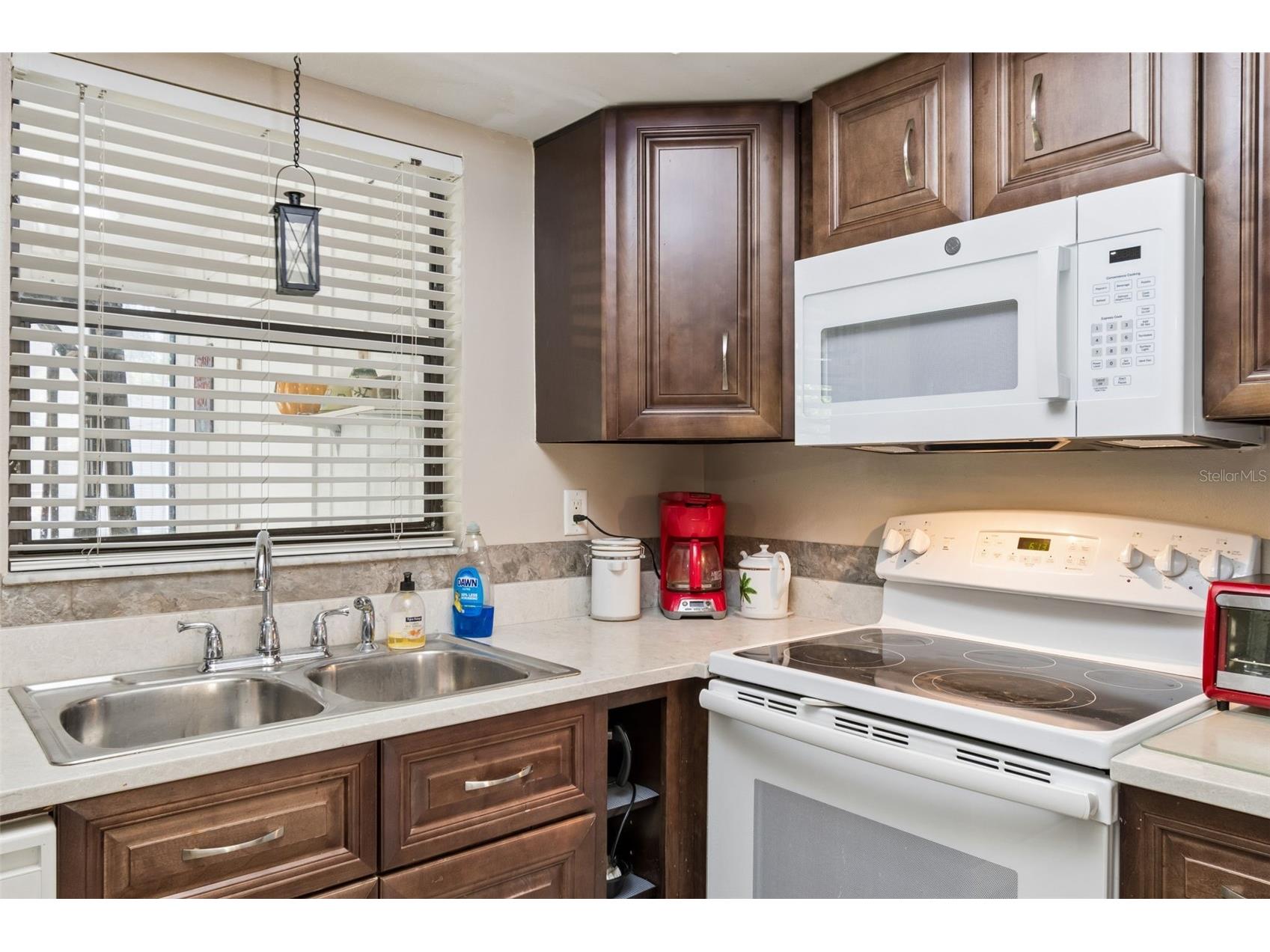1319 Abbey Crescent Lane Clearwater FL 33759 TB8504296 image12