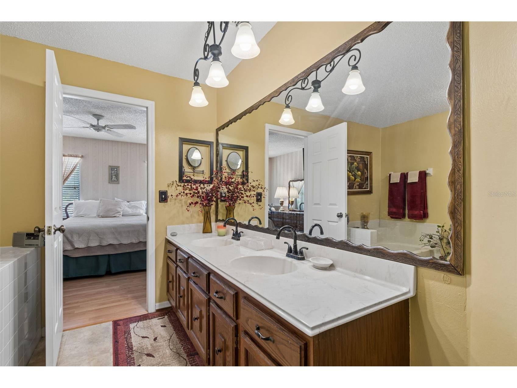 1319 Abbey Crescent Lane Clearwater FL 33759 TB8504296 image31