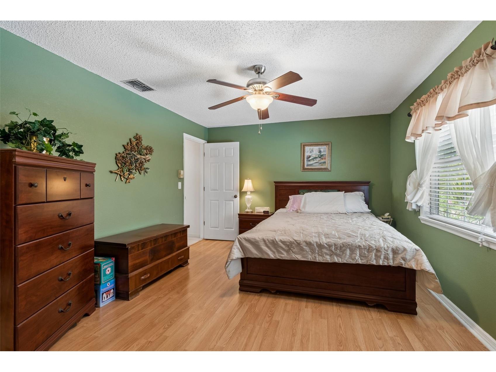 1319 Abbey Crescent Lane Clearwater FL 33759 TB8504296 image39