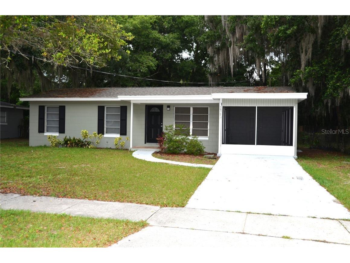 1319 Braebury Drive Leesburg FL 34748 - LAKE ROBIN HOOD O6205292 image1