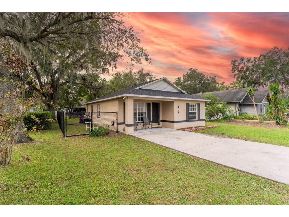 1319 E Calhoun Street Plant City FL 33563 TB8314244 image1