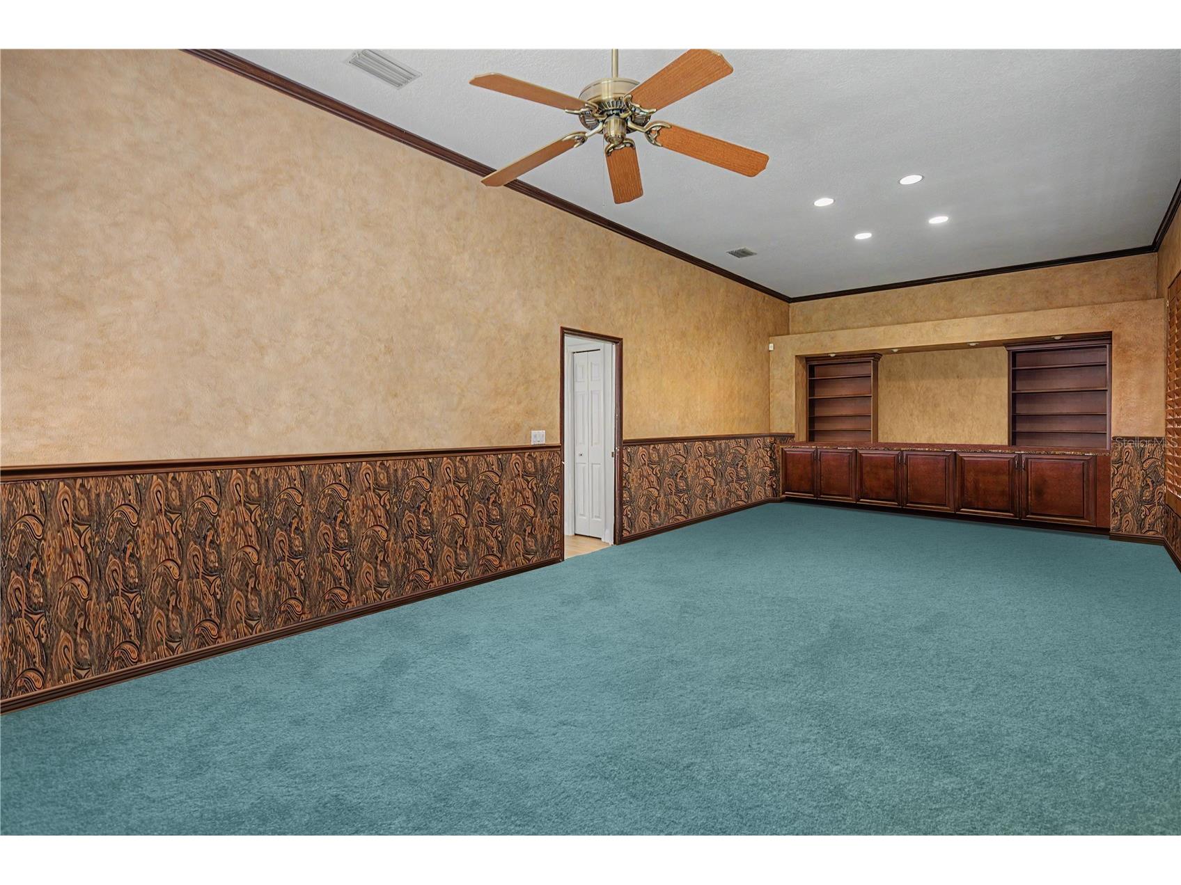 1319 Forestedge Boulevard Oldsmar FL 34677 TB8517867 image37