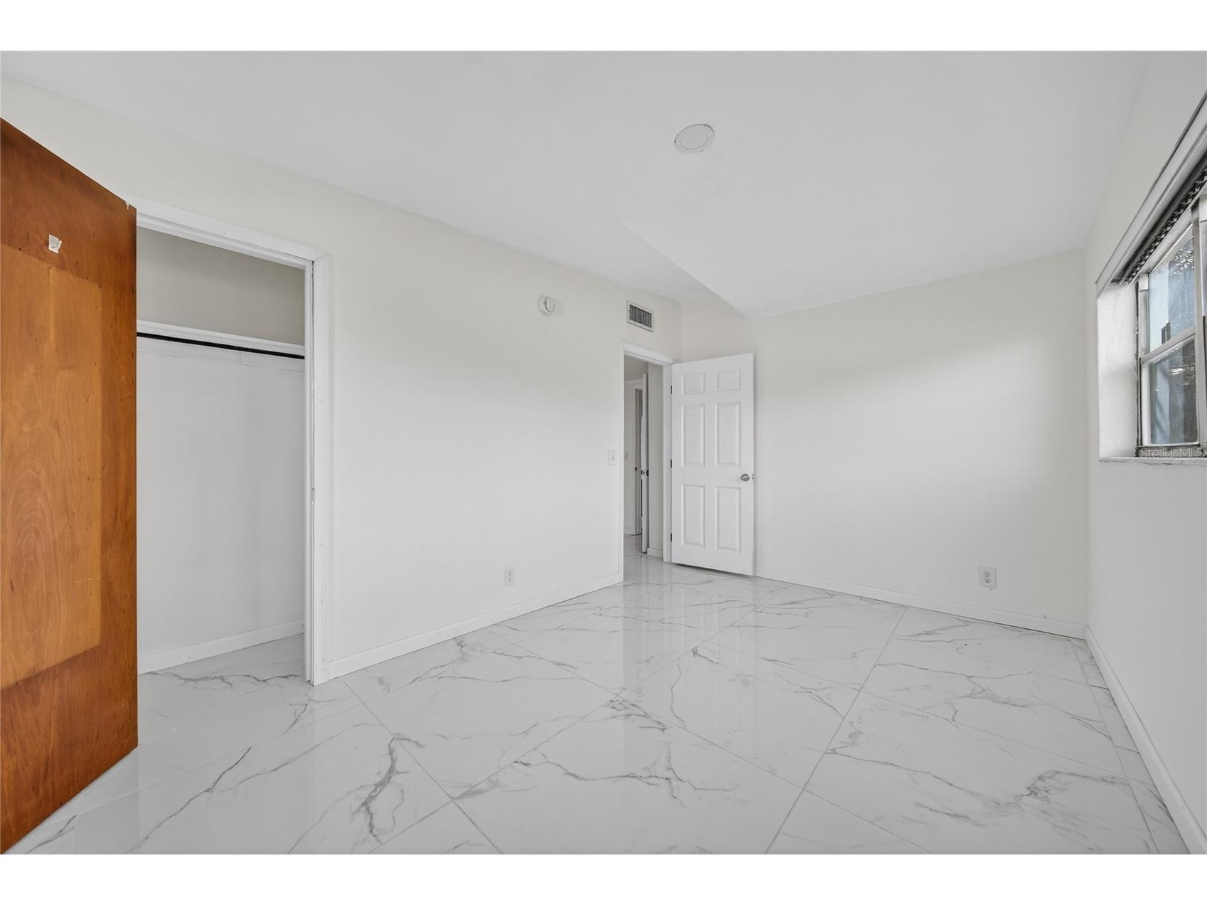 1319 Hillcrest Drive Daytona Beach FL 32114 O6376394 image35