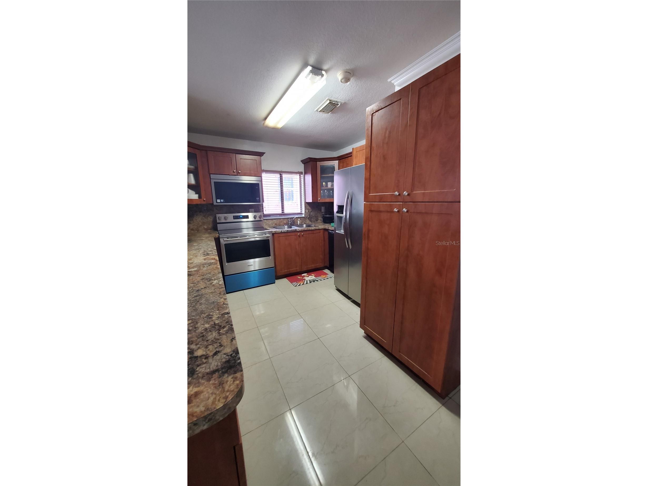 1319 Jann Avenue Opa Locka FL 33054 OM720536 image16